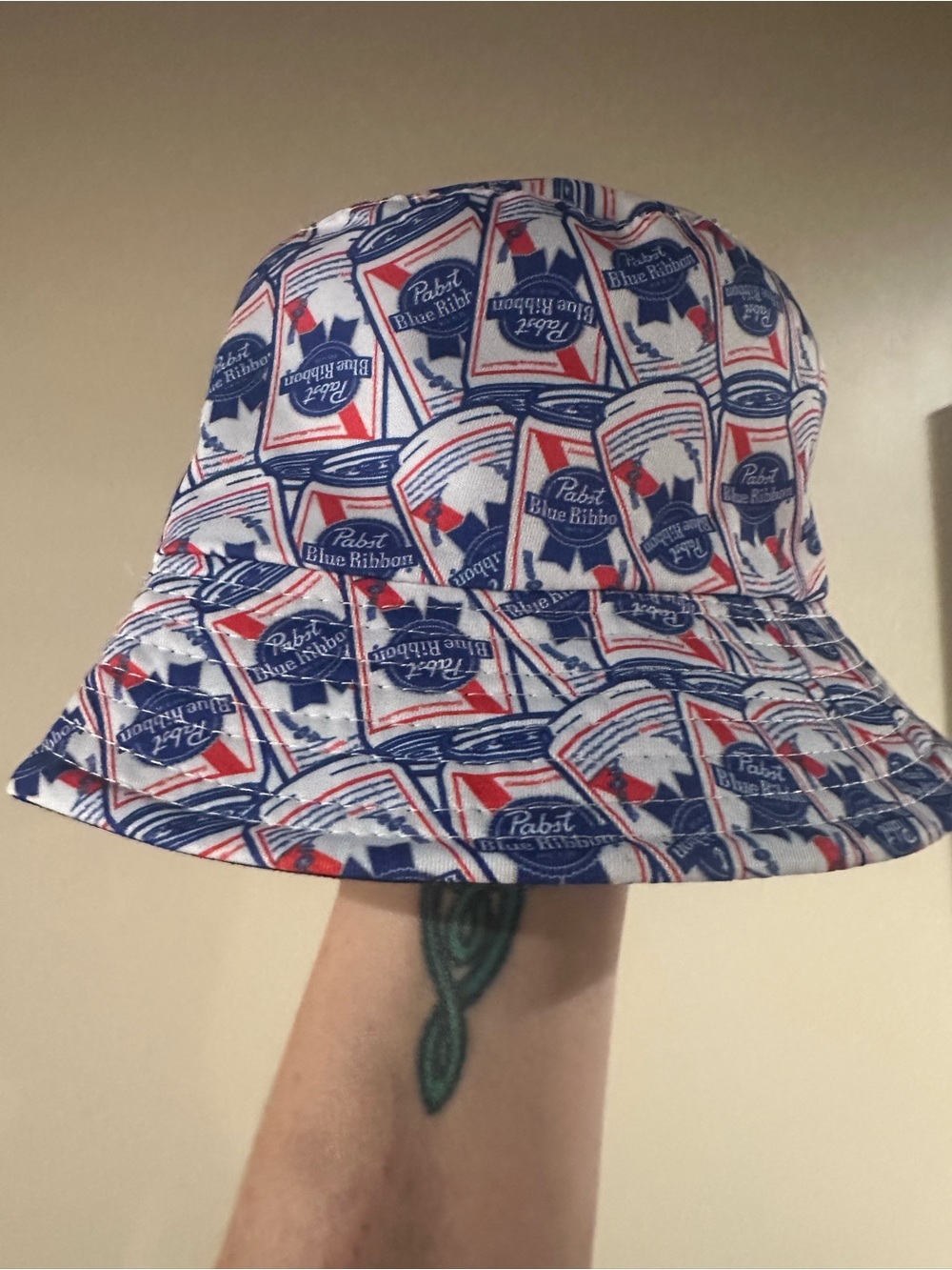 NWOT Pabst Blue Ribbon bucket hat